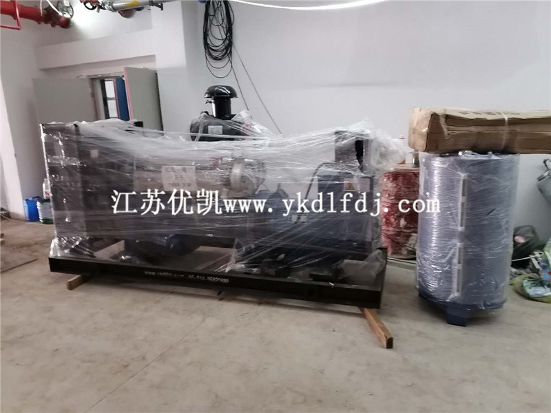 2020年7月11日，250KW濰柴發(fā)電機組交付廣西某房地產(chǎn)公司用備用電源