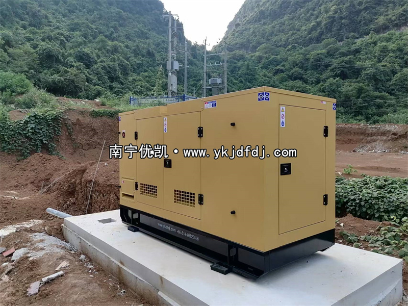 2022年9月24日，50KW、60KW、260KW三臺(tái)柴油發(fā)電機(jī)組發(fā)貨崇左