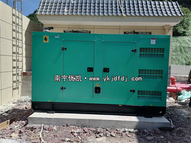 2021年10月4日，150kw上柴靜音柴油發(fā)電機(jī)組發(fā)貨防城港